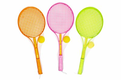 PARTIJ TENNISSET COLOR MET BAL IN NET